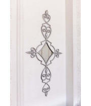 Зеркало в белой декоративной раме Lissman Silver