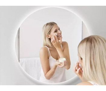 8 причин установить в ванной комнате зеркало с подсветкой