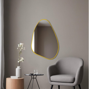 Зеркало неправильной формы в жёлтой раме Девон