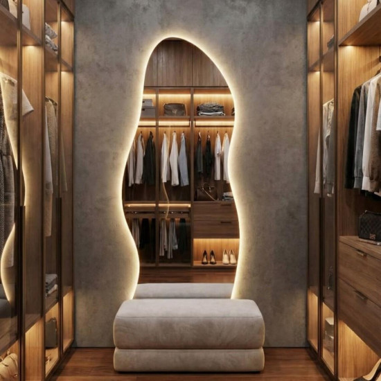 Зеркало волнистой формы в полный рост с парящей подсветкой E022