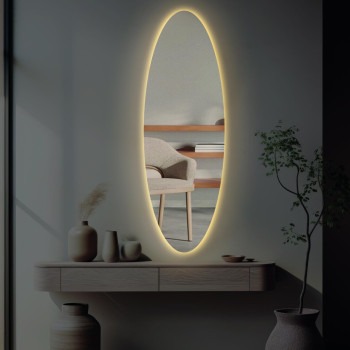 Узкое большое овальное зеркало в полный рост с задней фоновой подсветкой E055