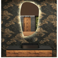 Настенное зеркало необычной формы с фоновой интерьерной подсветкой Катрин