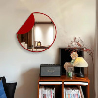 Круглое декоративное круглое в красной раме MM034