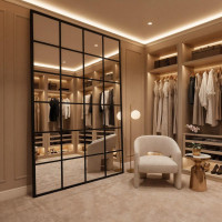 Зеркальное большое панно в виде окна в металлической раме Флетчер