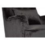 Велюровое серое кресло с подушкой на деревянных ножках 77*92*105см 24YJ-7004-06437/1