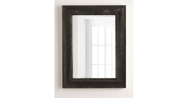 Зеркало настенное в чёрной кожаной раме Коухайд — купить в Москве в ...