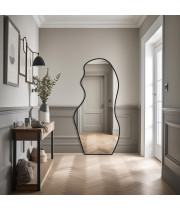 Напольное большое асимметричное нестандартное зеркало в полный рост в черной раме Эрс