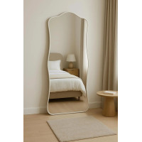 Напольное большое зеркало волнистой формы в белой раме Солерно