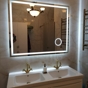 Зеркало с LED подсветкой со встроенным увеличительным зеркалом957-668.7565308255
