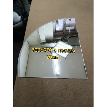 Зеркало четверть круга с пескоструйной обработкой округлой стороны 70х97 см Р2605