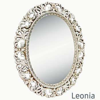Овальное настенное зеркало в раме Leonia Прованс