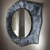 Зеркало круглое в металлической раме с декором неправильной формы Инвуд