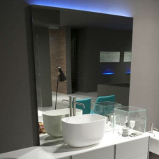 Зеркало с верхней подсветкой Трапеция