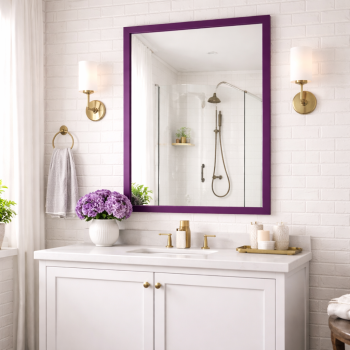 Зеркало в фиолетовой раме М14