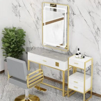 Зеркало в золотой тонкой металлической раме с закруглёнными углами с фронтальной LED подсветкой Бронте