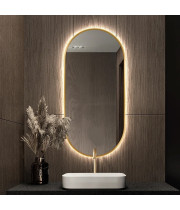 Зеркало с подсветкой капсульной формы в золотой раме Хелио