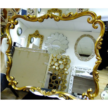 Зеркало настенное в золотой раме «Элегия»