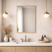 Зеркало в бежевой раме М020